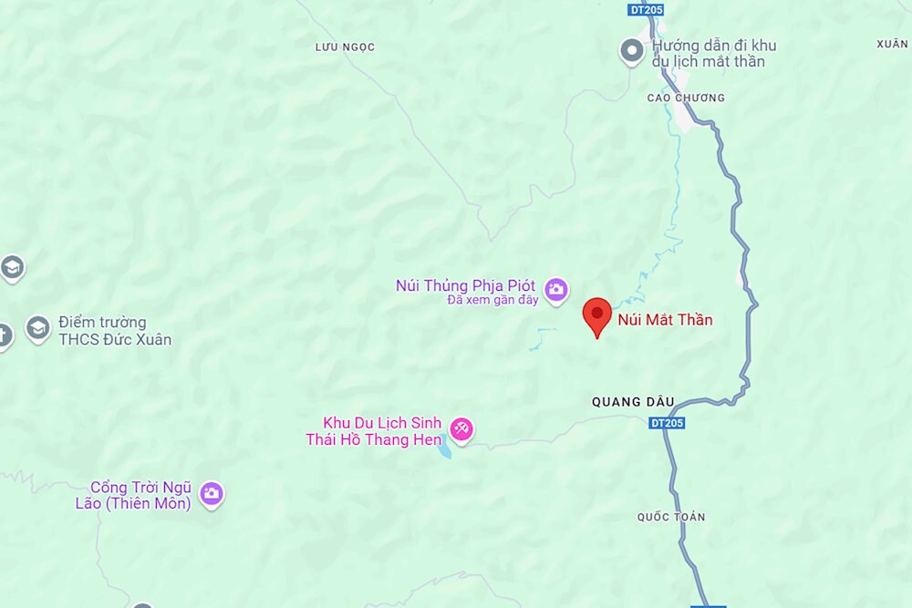 Location of Nui Thung mountain on Google Maps
